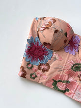 Load image into Gallery viewer, CURVE LACE (Peace Fuzz Color)