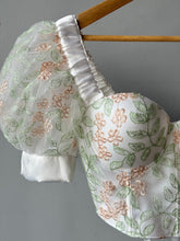 Load image into Gallery viewer, BALLOON (size S to 3XL ) Pre order