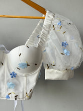 Load image into Gallery viewer, BALLOON (size S to 3XL ) Pre order